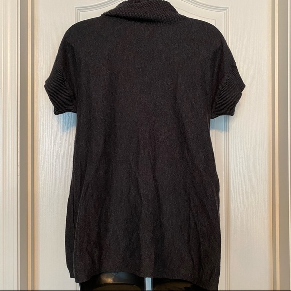 Turtleneck Sweater Vest/Tunic Top - Picture 7 of 7